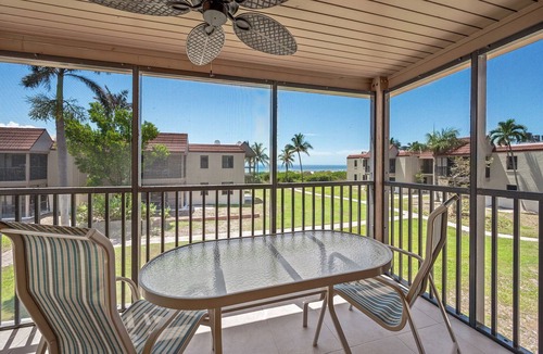 Sanibel Condo | Partial Beach View 2 bedroom, 2 bath at Sanibel Moorings Resort #1022