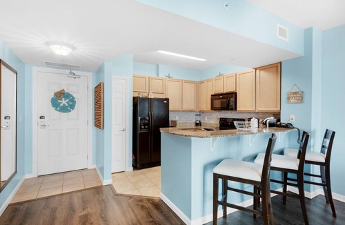 Fort Walton Beach - Destin Condo | 🌞Partial Gulf View~HUGELagoon Pool~Free Shuttl 2Beach~Palms Resort 2613 Jr. 2BR