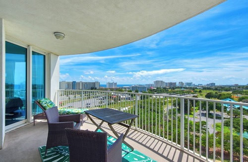 Fort Walton Beach - Destin Condo | 🌊Partial Gulf View~Lagoon Pool~Balcony~FREE Shuttle2Bch~2BR Palms Resort 2916🌅