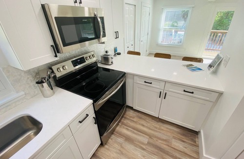 Pass-a-Grille House | Pass-A-Grille St Pete Beach 3/2 WiFi Parking