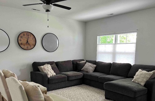 Rock Hill House | Patch of Paradise - Pool. Shuffleboard & Sleeps 8- close to Sports & Events Ctr