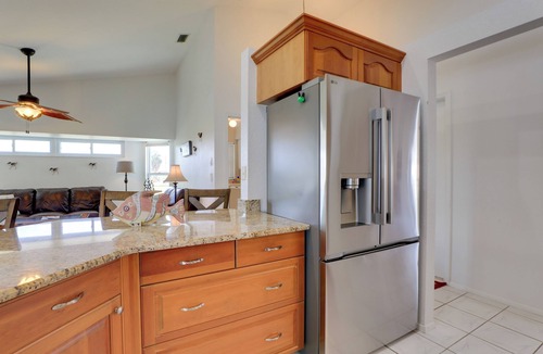Long Meadow House | Patio & Grill! Canalfront Rotonda West Golf Escape