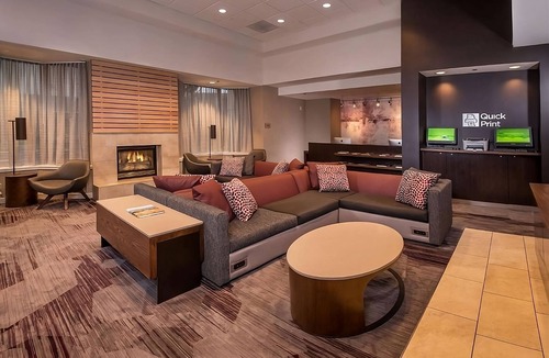 Rosslyn Hotel | Paws-friendly Unit Near The Capitol! w/Self Parking, Picnic Area
