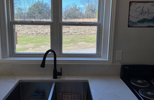 Lewisburg Other | Peace Creek Cottage on 7+ acres