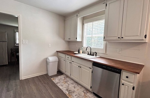 Milton House | Peaceful 2-bedroom house in Alpharetta