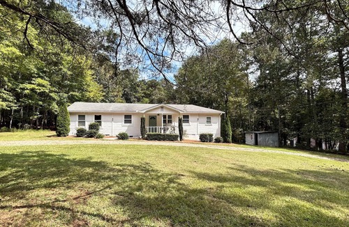 Milton House | Peaceful 2-bedroom house in Alpharetta