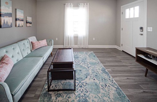 Sulphur Springs House | Peaceful 2-bedroom house with AC in Tampa