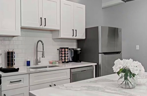 Belmont Apartment | Peaceful 2-bedroom apartment with AC in vibrant Philadelphia