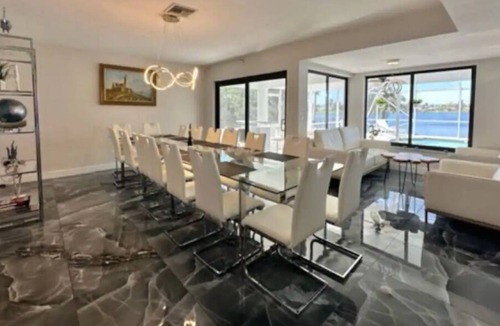 Greenview Shores House | Peaceful 3/2 Wellington Lakeside Home