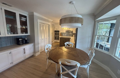 Jekyll Island House | Peaceful 5-bedroom cottage with a pool and spa located on charming Jekyll Island