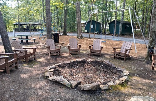 Graysville Cabin | Peaceful Bunkhouse Surrounded by Nature near Graysville, Tennessee