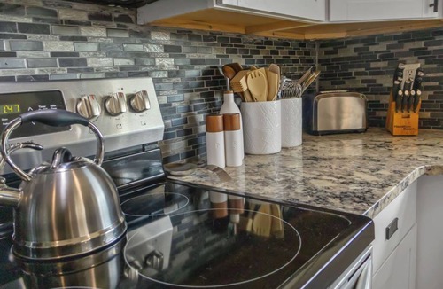 Port Charlotte House | Peaceful Canal-Front Retreat Pool, Kayaks, Bikes & Sunrise Views