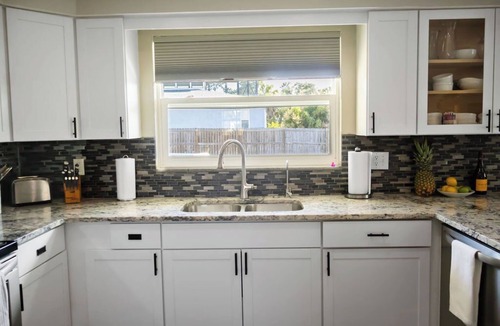 Port Charlotte House | Peaceful Canal-Front Retreat Pool, Kayaks, Bikes & Sunrise Views