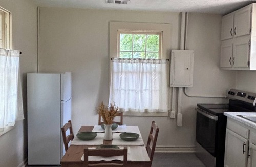 Columbus Cottage | Peaceful cottage in quaint Columbus, GA.
