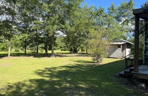 Bethera House | Peaceful cottage on 12 acre horse farm McClellanville