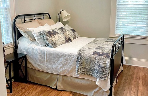 Anderson House | Peaceful, Cozy and quiet, near downtown. 5 minutes from Anderson University.
