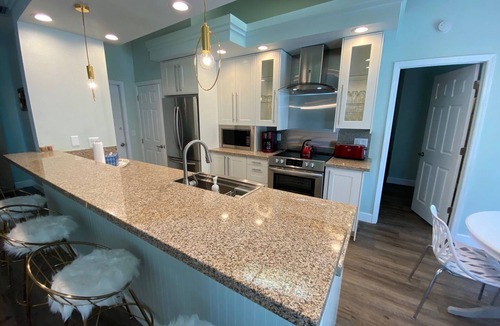 Port Richey House | Peaceful Garden Oasis