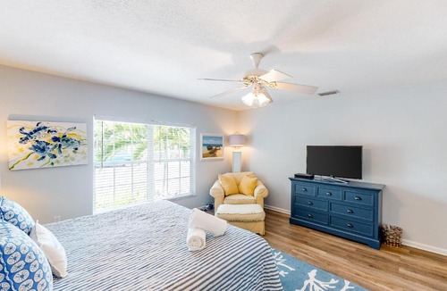Holmes Beach House | Peaceful Holmes