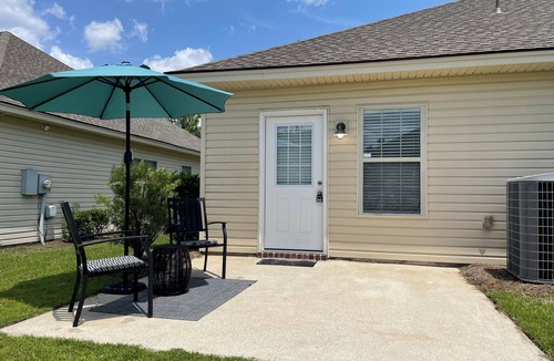 Pooler House | Peaceful & Lux home mins 2 St. Joesph/chandler Near Downtown Savannah Georgia