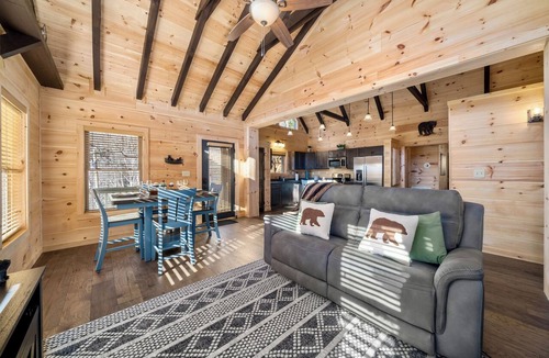 Maggie Valley Cabin | Peaceful Mountain Escape with Ridge Views & Hot Tub