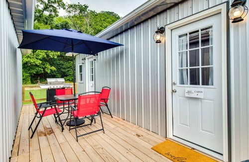 Lone Rock Cabin | Peaceful Norfork Escape: Walk to White River!