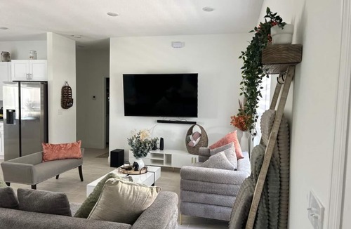 Ocala House | Peaceful Ocala Home Fire Pit 20 Min to World Equestrian Center