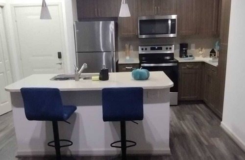 Briarcliff Heights Apartment | Peaceful Paradise located in a quiet, stylish upscale abode near downtown Atl.