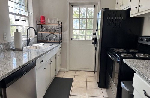 Gainesville House | Peaceful & Pet Friendly