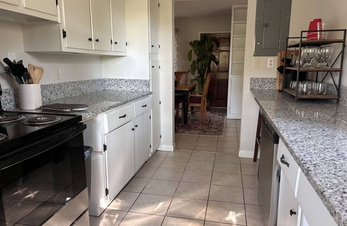Gainesville House | Peaceful & Pet Friendly