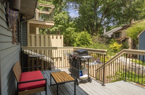 Annapolis House | Peaceful Pet-Friendly Stay - Near USNA and Beaches