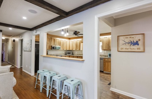 Leesville House | Peaceful Retreat on Lake Murray - HOT TUB!, Private Dock, Firepit, and Kayaks