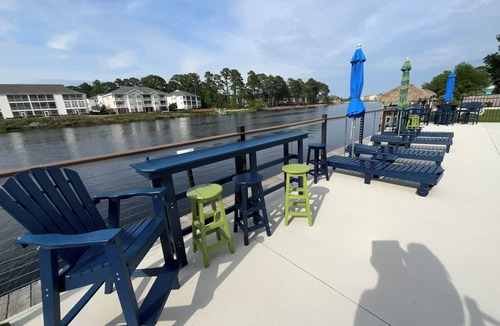 Socastee Condo | Peaceful Waterway Oasis on ICW with Pool, Short drive to all local attractions