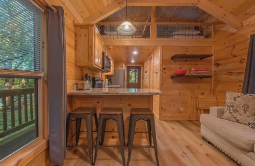 Lookout Valley Neighborhood Association House | Peggers Cabin Luxury Rustic Tiny Cabin Spa
