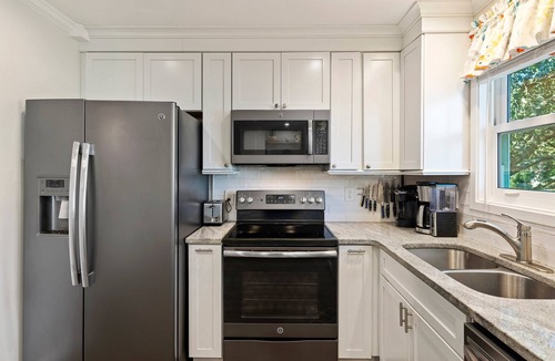 Pelican Bay House | Pelican Bay Community in Wild Dunes. FAMILY Retreat! Pool and Amenity Access!