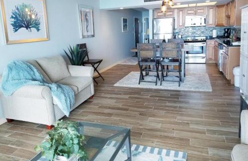 Indian Rocks Beach House | Pelican Cove #301