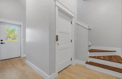 Plantation House | Pelican Point- New construction- Sleeps 11- Pool