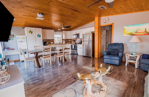 Cudjoe Key House | Pelicans View - Venture Out Lot 318