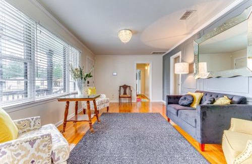 South Pensacola House | Pensacola Home with Covered Patio 1 Mi to Downtown!