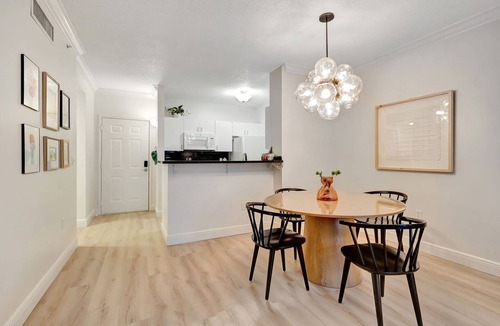 Grandview Heights Apartment | Penthouse Chic in Downtown WPB - 1BR Condo w/Pool, Gym & Garage Parking