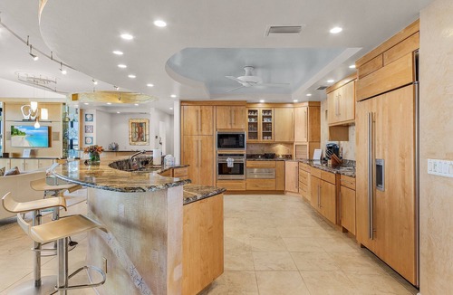 Punta Rassa House | Penthouse Oasis: 180° Water Views & Heated Pool