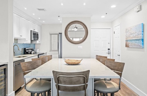 Sandestin Condo | Penthouse Perfection! Simple Elegance at Tops'l Beach Manor 1408 w/Breathtaking Gulf Views