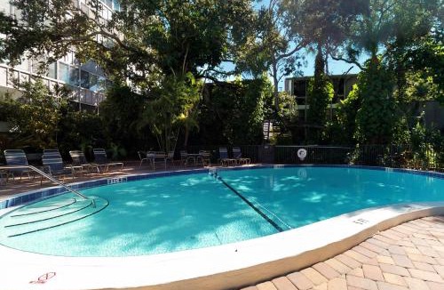 Siesta Key Apartment | Peppertree Perfection