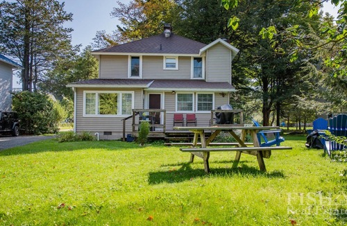 Eagles Mere Cottage | Perch yourself at "Eaglet" Cottage in Eagles Mere