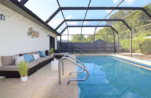 South Gate Ridge House | Perfect Getaway 3bd/2bth Private Heated Pool