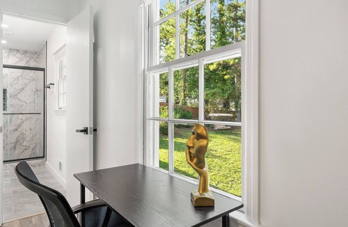 Atlanta House | Perfect Group Stay! 5BR Home with Private Pool & Comfort