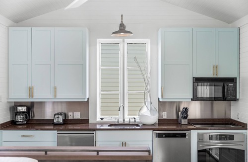 Seaside House | Perfect Layout for Two Couples. Beachside in the Middle of Seaside. Gulf View