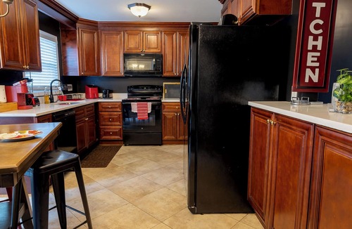 Stone Mountain House | perfect modern sauna/hot tub king bd, luxury home