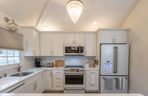North Beach Haven House | Perfect Oasis! Labor Day Week Still Available!August 29th - September 5th!