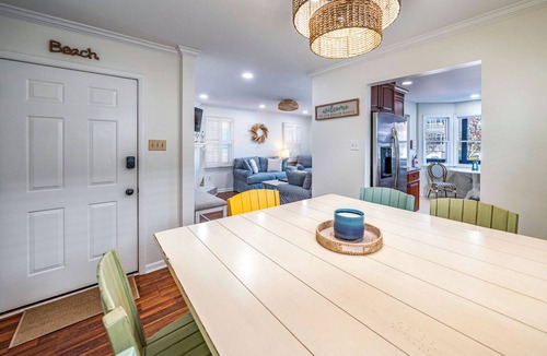 North End Condo | Pet-Friendly 3BR/2BA Condo w/Fireplace in OCNJ North End
