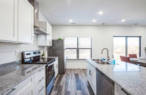 Ponderosa - Wingate House | Pet Friendly 3BR House in Charlotte